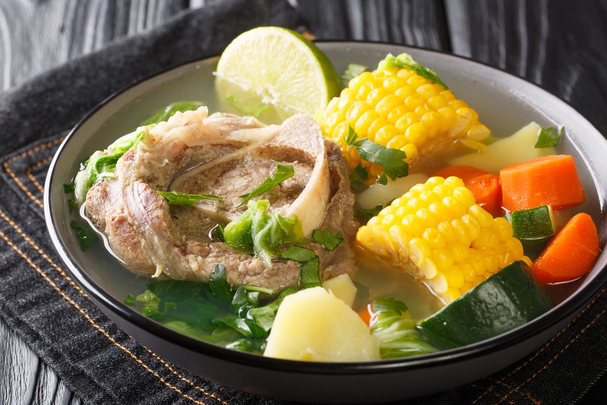 Caldo de Res